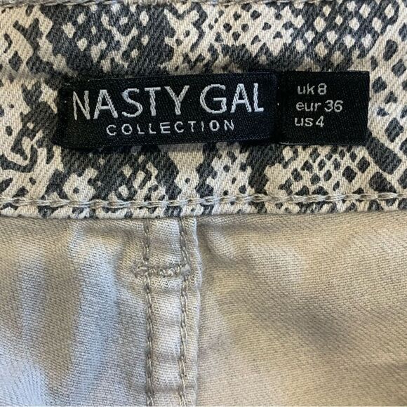 Nasty Gal Snake Print Coated Flare Jeans Split Hem Size 4 - Picture 7 of 11